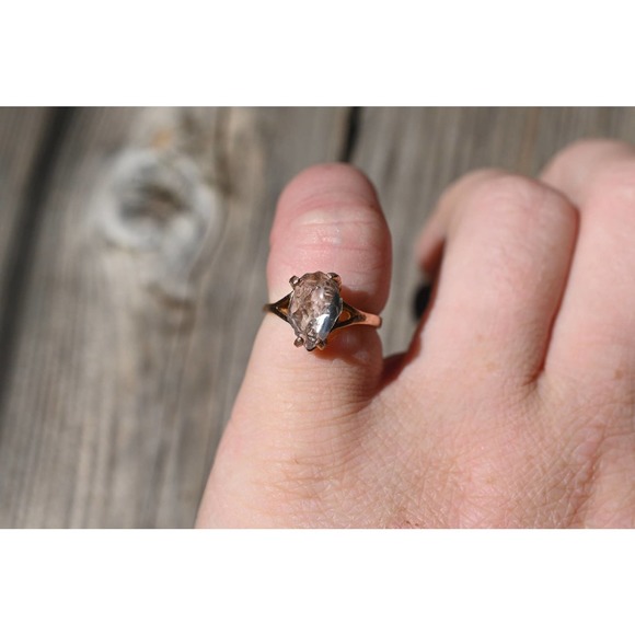 alternative raw diamond engagement ring raw crystal size 4 5 6 7 8 8 9 1… - Picture 6 of 7